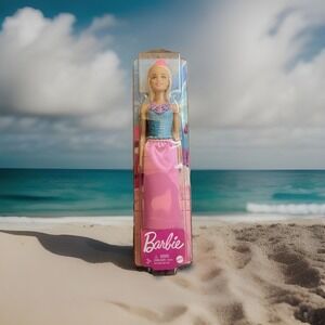 💕Barbie Dreamtopia princess Royal with Pink Tiara‎ Brand NWOT💕